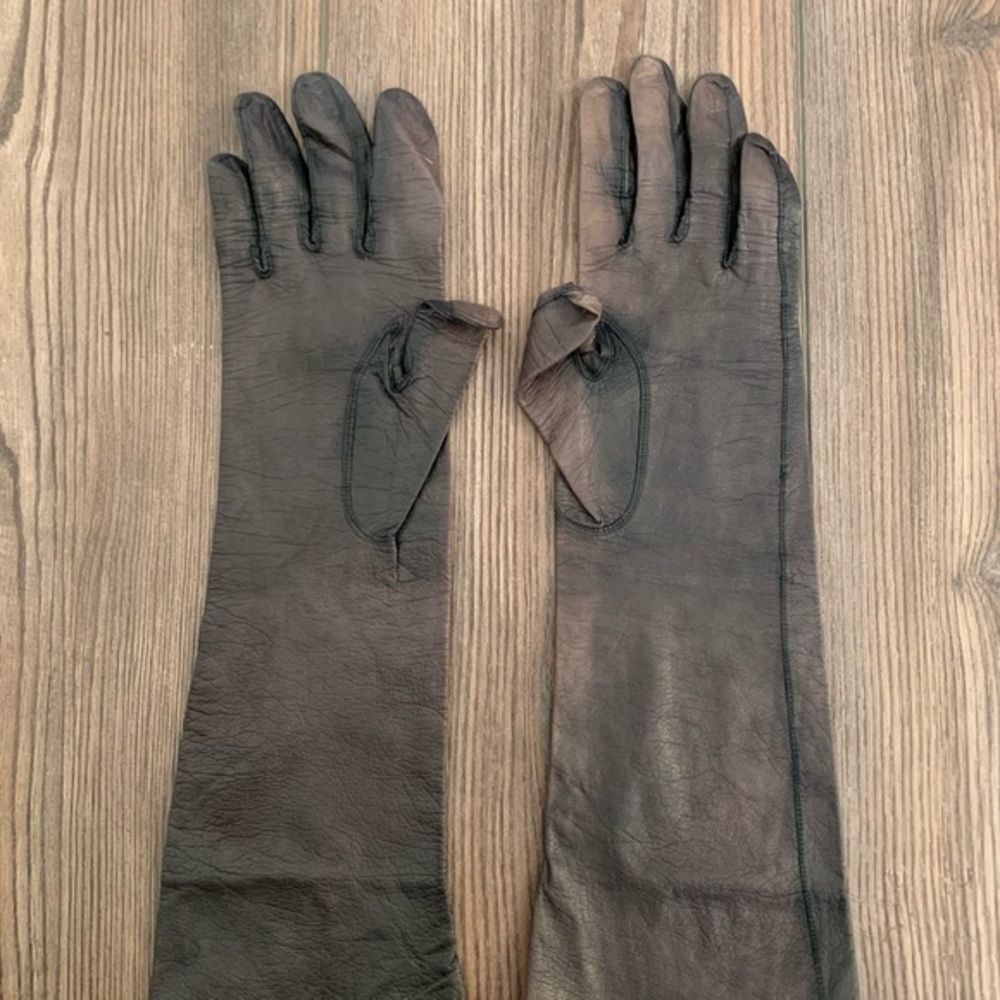 Gloves